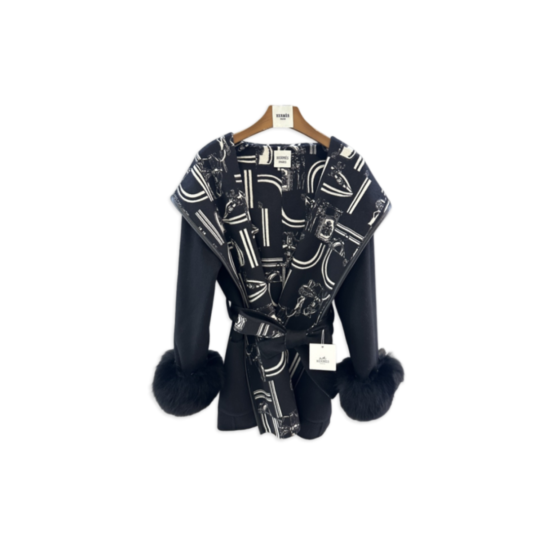 H**me5 short coat